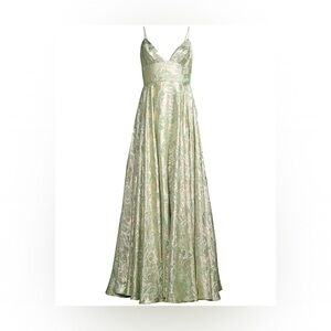 Elegant Green Evening Gown BNWT!!